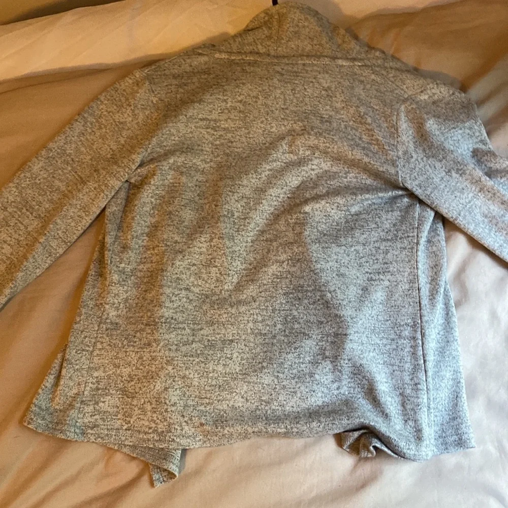 Champion Cardigan - Picture 2 of 3